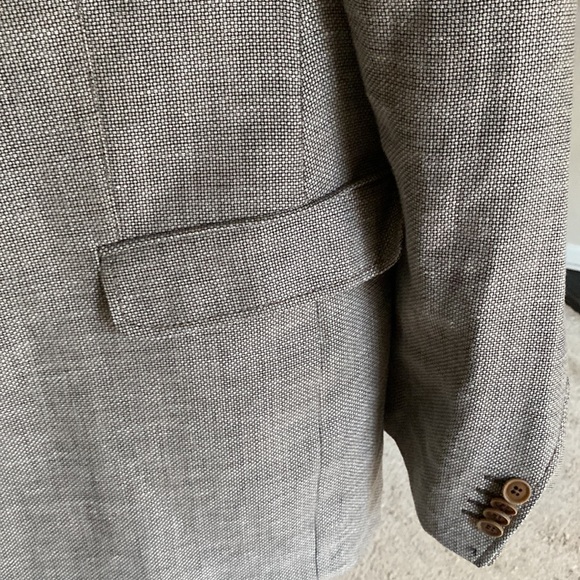 New tuxedos jacket, not worn still new . - Picture 7 of 7